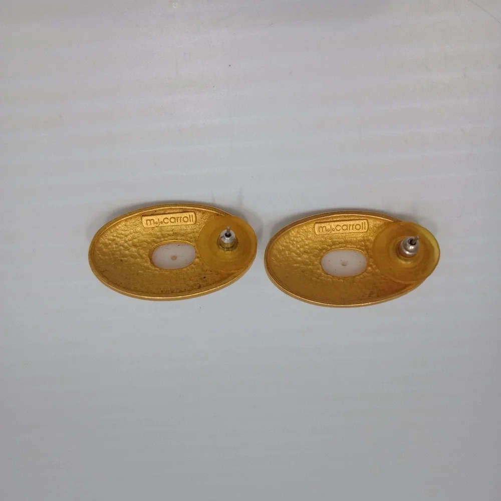 Vintage M.J. Carroll Gold Faux‎ Pearl Oval Pierced Earrings